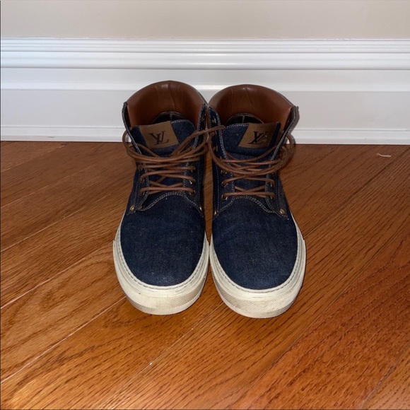 AUTHENTIC Louis Vuitton Mens Denim Sneakers - Picture 9 of 10